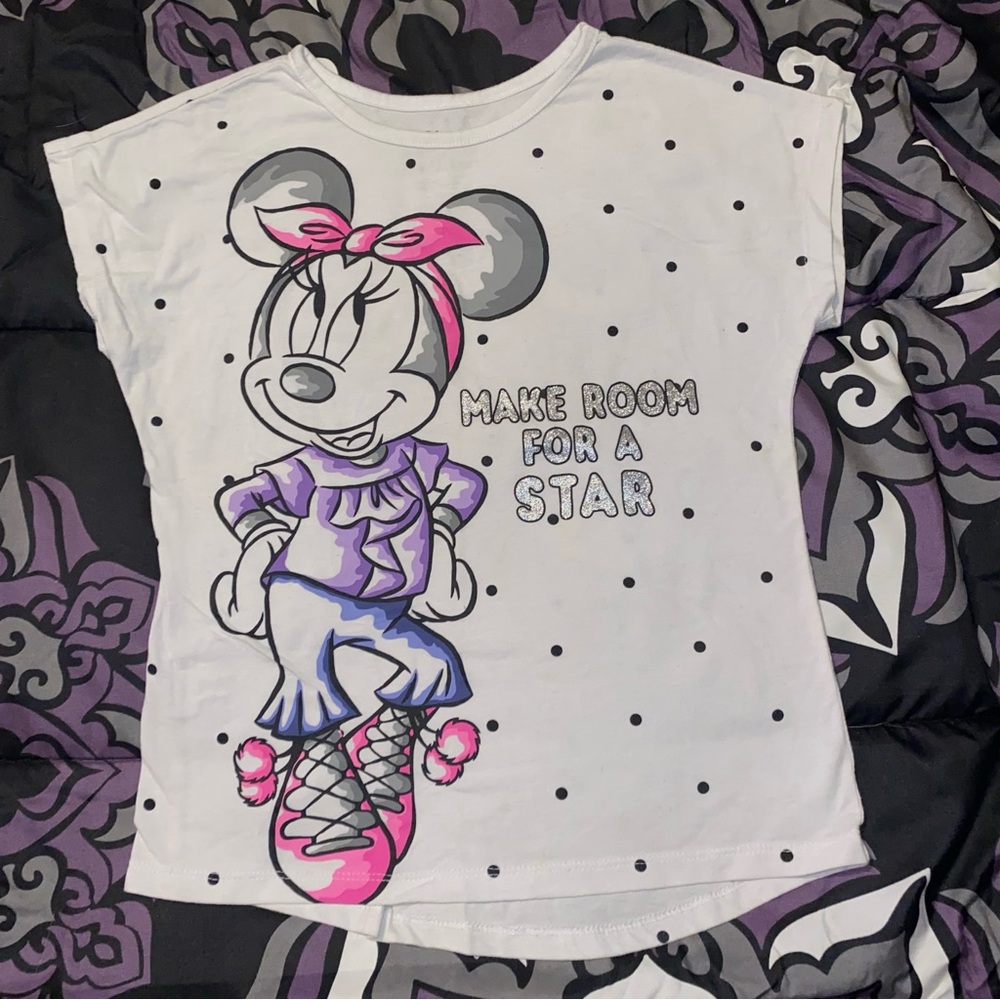 Disney Minnie Mouse Graphic T-Shirt